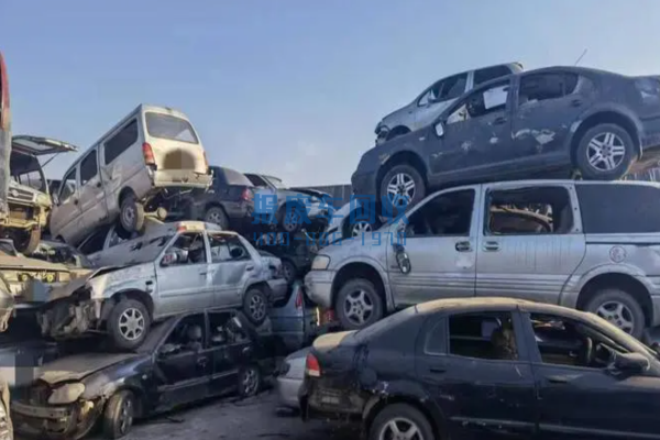 赤峰市上门回收报废车平台，赤峰市上门回收汽车